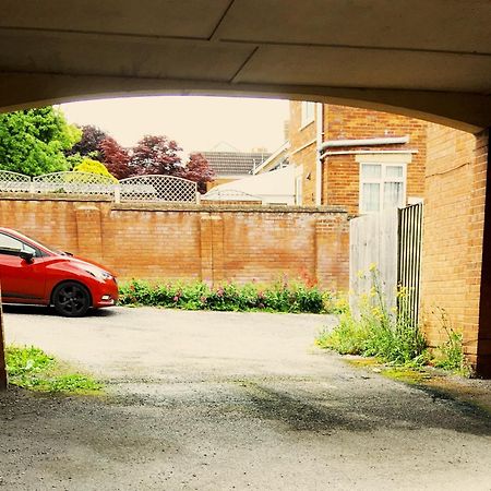 The Little House Villa Yeovil Exterior foto